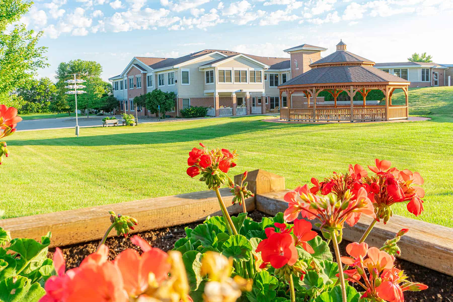 Senior & Independent Living, Memory Care Solon Iowa